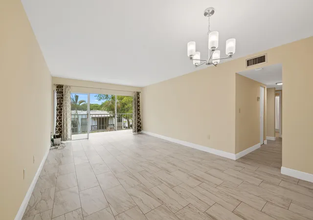 Photo 3 of Condo for sale at 483 N Pine Is Rd #C304, Plantation, FL 33324 | MLS# B26046840 | Listing updated on 2026-09-14