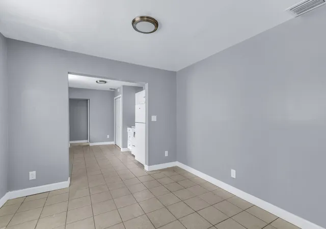 Photo 4 of Single family home for sale at 314 N 18th Street, Fort Pierce, FL 34950 | MLS# B26047050 | Listing updated on 2026-09-15