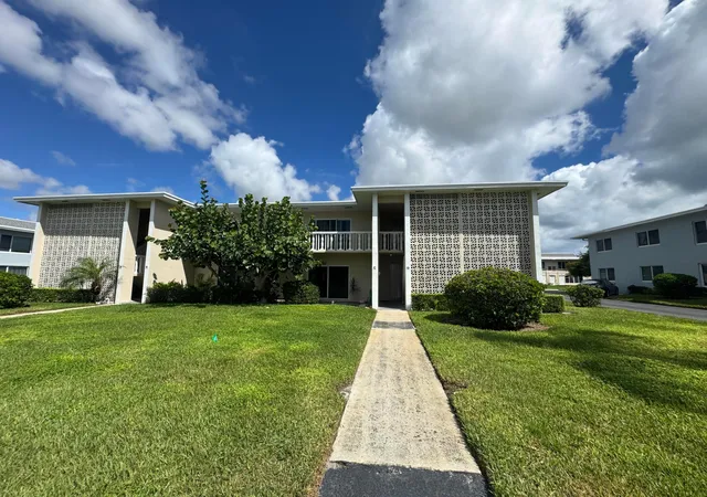 Photo 1 of Condo for sale at 115 S South #1c, Boynton Beach, FL 33435 | MLS# B26047320 | Listing updated on 2026-09-14