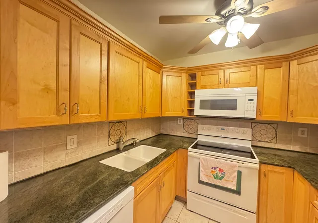 Photo 4 of Condo for sale at 115 S South #1c, Boynton Beach, FL 33435 | MLS# B26047320 | Listing updated on 2026-09-14