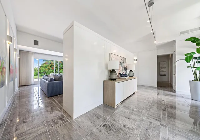 Photo 4 of Single family home for sale at 6070 Wildcat Run, West Palm Beach, FL 33412 | MLS# B26047821 | Listing updated on 2026-09-23