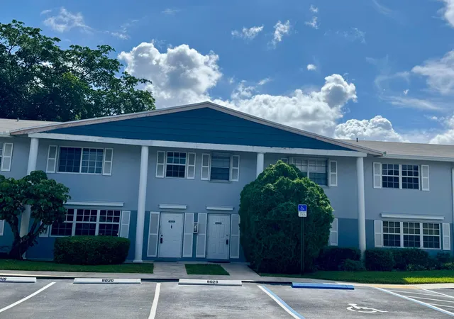 Photo 2 of Townhouse for sale at 8028 Sw 17th Place, Davie, FL 33324 | MLS# B26048152 | Listing updated on 2026-09-15
