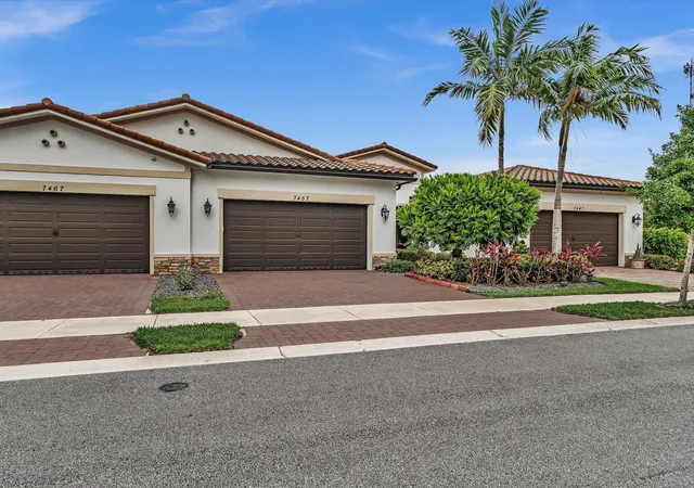 Photo 1 of Single family home for sale at 7457 S Blue Spring Dr, Parkland, FL 33067 | MLS# B26048409 | Listing updated on 2026-10-07