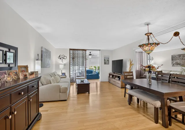 Photo 4 of Condo for sale at 11 Willowbrook Ln #204, Delray Beach, FL 33446 | MLS# B26048892 | Listing updated on 2026-09-14