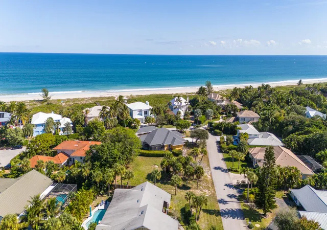 Photo 1 of Land for sale at 1370 White Heron Ln, Vero Beach, FL 32963 | MLS# B26048899 | Listing updated on 2026-09-23
