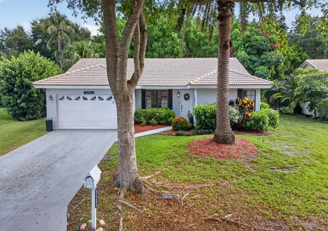 Photo 2 of Single family home for sale at 10873 Nw 10th Place, Coral Springs, FL 33071 | MLS# B26048929 | Listing updated on 2026-09-13