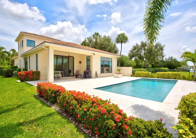Photo 3 of Single family home for sale at 8236 Grand Prix Ln, Boynton Beach, FL 33472 | MLS# B26049290 | Listing updated on 2026-09-14