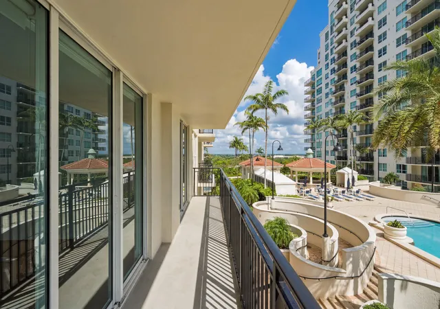 Photo 4 of Condo for sale at 600 W Las Olas Blvd #905s, Fort Lauderdale, FL 33312 | MLS# B26049394 | Listing updated on 2026-09-13
