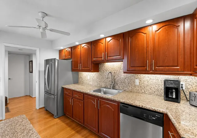 Photo 2 of Condo for sale at 625 Oaks Dr #405, Pompano Beach, FL 33069 | MLS# B26049414 | Listing updated on 2026-09-23