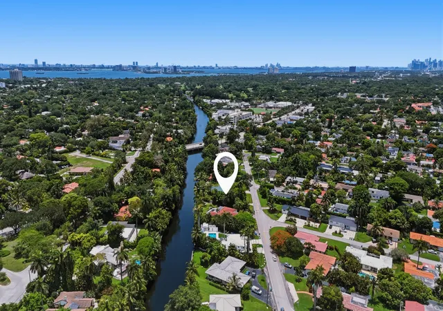 Photo 1 of Single family home for sale at 11401 W Biscayne Cnl Rd, Miami, FL 33161 | MLS# B26049567 | Listing updated on 2026-09-15