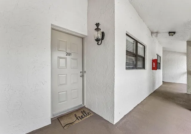 Photo 3 of Condo for sale at 12926 Briarlake Dr #201, Palm Beach Gardens, FL 33418 | MLS# B26049661 | Listing updated on 2026-09-14