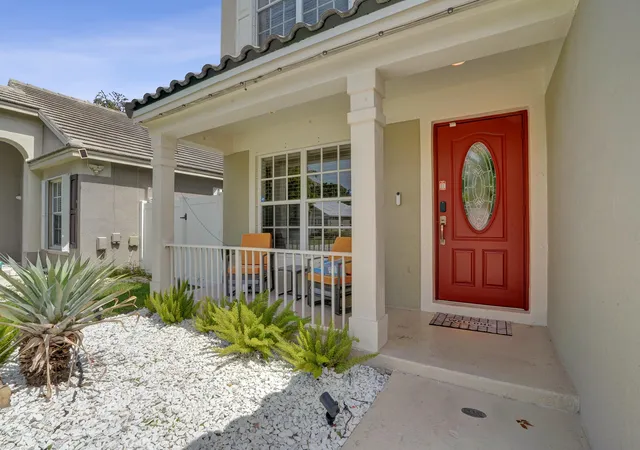 Photo 2 of Single family home for sale at 5884 N Plum Bay Pkwy, Tamarac, FL 33321 | MLS# B26050083 | Listing updated on 2026-10-05