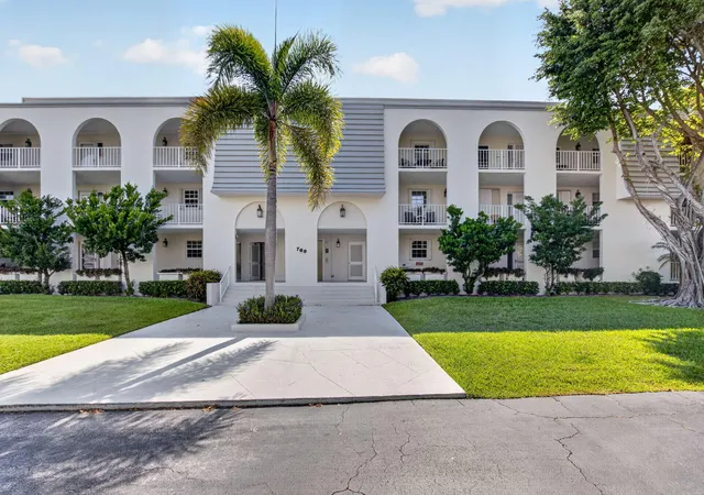 Photo 1 of Condo for sale at 769 Jeffery St #2-104, Boca Raton, FL 33487 | MLS# B26050380 | Listing updated on 2026-09-15
