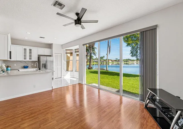 Photo 3 of Sale Pending at 7835 Springfield Lake Dr, Lake Worth, FL 33467 | MLS# B26050481 | Listing updated on 2026-09-14