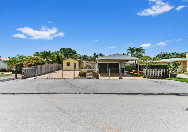 Photo 2 of Single family home for sale at 138 Ne 29th Street, Wilton Manors, FL 33334 | MLS# B26050961 | Listing updated on 2026-09-14