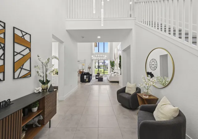 Photo 3 of Sale Pending at 10432 N Lago Vista Cir, Parkland, FL 33076 | MLS# B26051042 | Listing updated on 2026-10-06