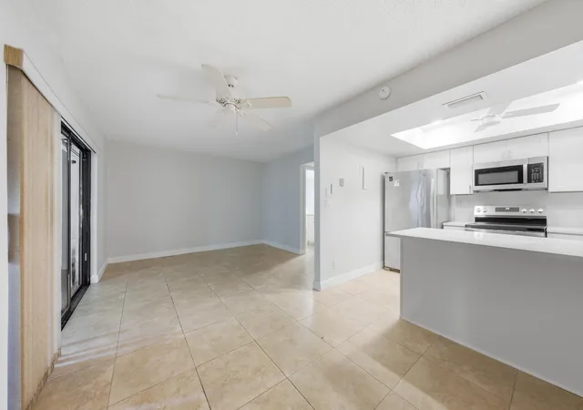 Photo 2 of Condo for sale at 52 Canterbury Ln, Tamarac, FL 33319 | MLS# B26051147 | Listing updated on 2026-10-02