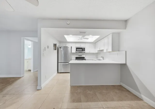 Photo 3 of Condo for sale at 52 Canterbury Ln, Tamarac, FL 33319 | MLS# B26051147 | Listing updated on 2026-10-02