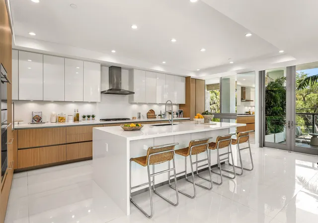 Photo 1 of Condo for sale at 475 E Royal Palm Rd #206, Boca Raton, FL 33432 | MLS# B26051162 | Listing updated on 2026-09-16