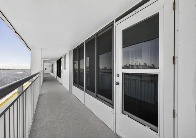 Photo 2 of Condo for sale at 100 Shore Ct #307, North Palm Beach, FL 33408 | MLS# B26051271 | Listing updated on 2026-09-15