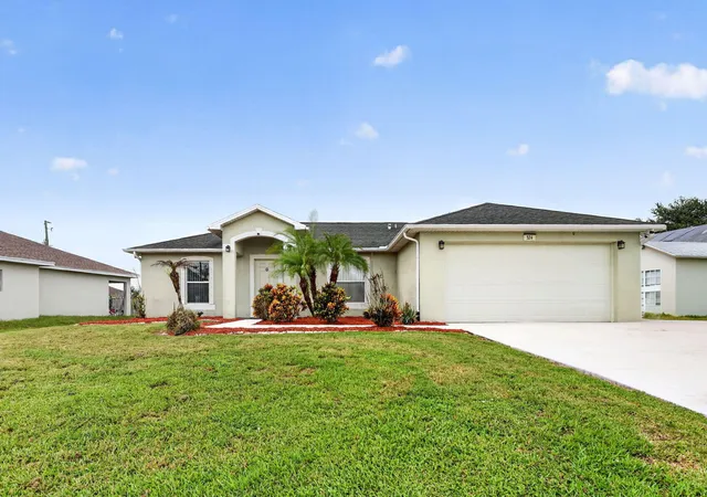 Photo 2 of Single family home for sale at 324 Sw Kestor Dr, Port Saint Lucie, FL 34953 | MLS# B26051315 | Listing updated on 2026-09-14