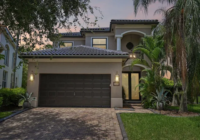 Photo 1 of Single family home for sale at 1121 Ctr Stone Ln, Riviera Beach, FL 33404 | MLS# B26051327 | Listing updated on 2026-09-29