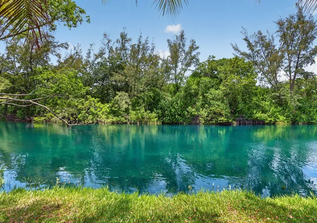 Photo 3 of Single family home for sale at 1318 Se 12th Way, Fort Lauderdale, FL 33316 | MLS# B26051772 | Listing updated on 2026-09-15