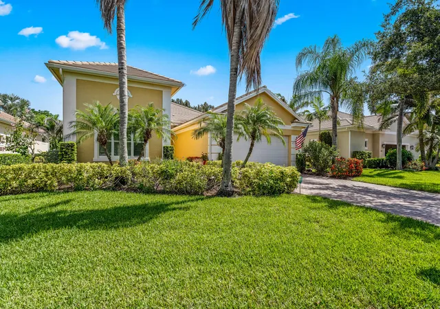 Photo 1 of Single family home for sale at 1065 River Wind Cir, Vero Beach, FL 32967 | MLS# B26051896 | Listing updated on 2026-09-23