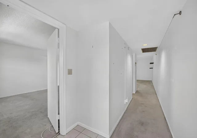 Listing Photo 5 - Condo for sale in building located at 3402 Bimini Ln, Coconut Creek, FL 33066 - Unit #F4