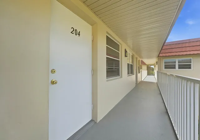 Photo 1 of Condo for sale at 31 Pine Arbor Ln #Unit 204, Vero Beach, FL 32962 | MLS# B26052419 | Listing updated on 2026-10-07