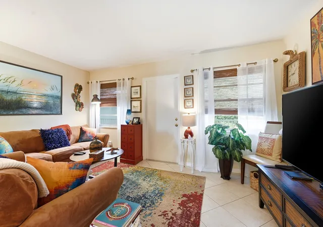 Photo 3 of Condo for sale at 31 Pine Arbor Ln #Unit 204, Vero Beach, FL 32962 | MLS# B26052419 | Listing updated on 2026-10-07
