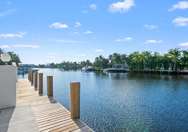 Photo 3 of Condo for sale at 1839 Middle River Dr #105, Fort Lauderdale, FL 33305 | MLS# B26052531 | Listing updated on 2026-09-24