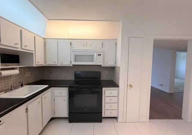 Photo 4 of Condo for sale at 4751 NW 21st Street #303, Lauderhill, FL 33313 | MLS# B26053067 | Listing updated on 2026-09-13
