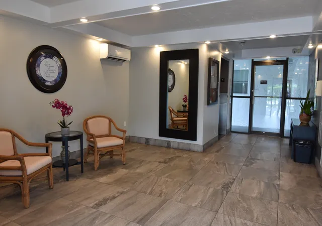 Listing Photo 4 - Condo for sale in building located at 6020 Nw 44Th St, Lauderhill, FL 33319 - Unit #304