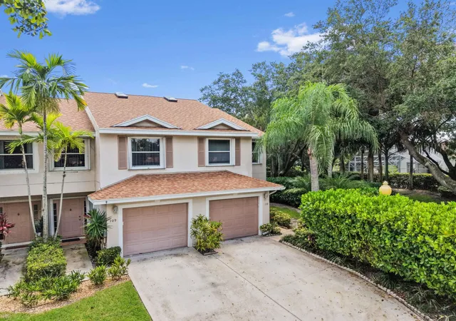 Photo 2 of Townhouse for sale at 110 Crosswinds Dr, Greenacres, FL 33413 | MLS# B26053447 | Listing updated on 2026-09-14