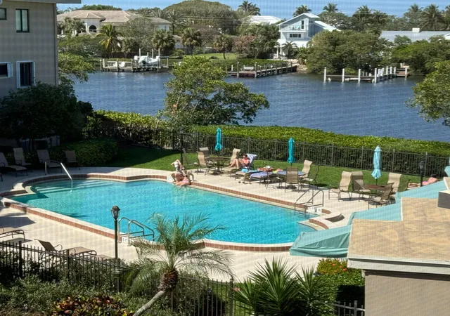 Photo 1 of Condo for sale at 3605 S Ocean Blvd #311, Palm Beach, FL 33480 | MLS# B26053497 | Listing updated on 2026-10-06