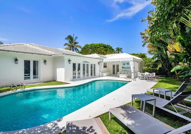 Single family home for sale at 235 Ocean Ter, Palm Beach, FL 33480 | MLS# B26053661
