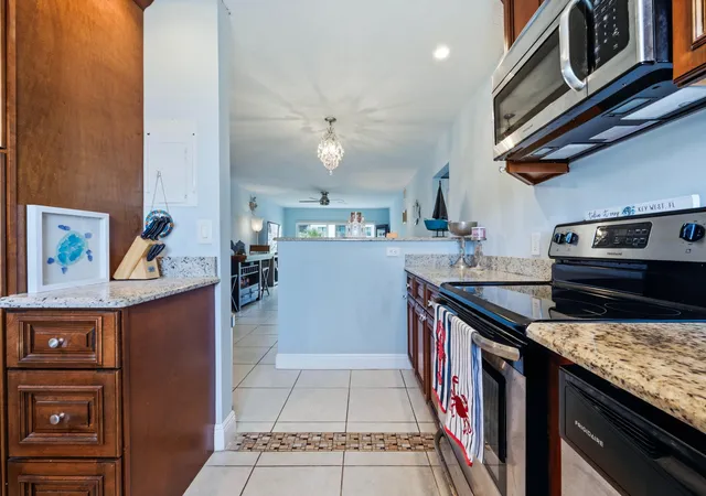 Photo 2 of Condo for sale at 200 Waterway Dr S #309, Lantana, FL 33462 | MLS# B26053710 | Listing updated on 2026-10-01
