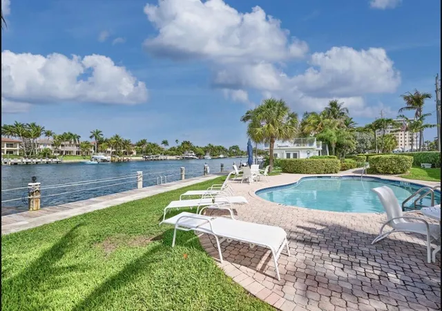 Photo 4 of House for sale at 1043 Hillsboro Mile #21C, Hillsboro Beach, FL 33062 | MLS# B26053731 | Listing updated on 2026-10-05