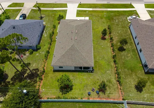 Photo 36 of Single family home for sale at 837 Sw California Blvd, Port Saint Lucie, FL 34953 | MLS# B26053900 | Listing updated on 2026-09-14