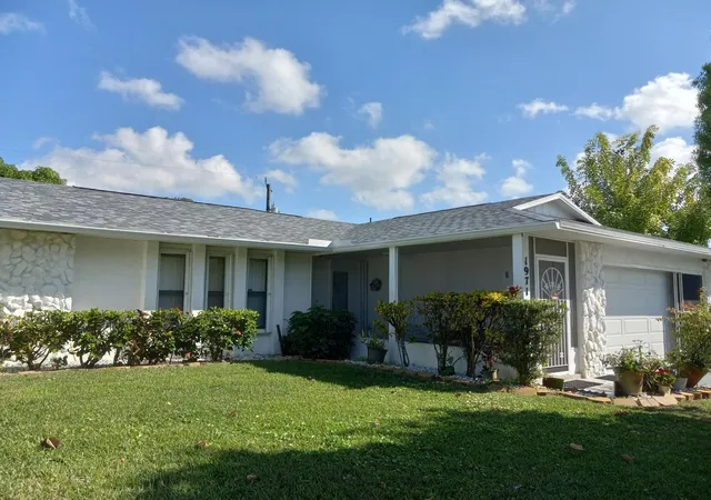 Photo 2 of Single family home for sale at 1971 Se Fallon Dr, Port Saint Lucie, FL 34983 | MLS# B26053971 | Listing updated on 2026-09-13