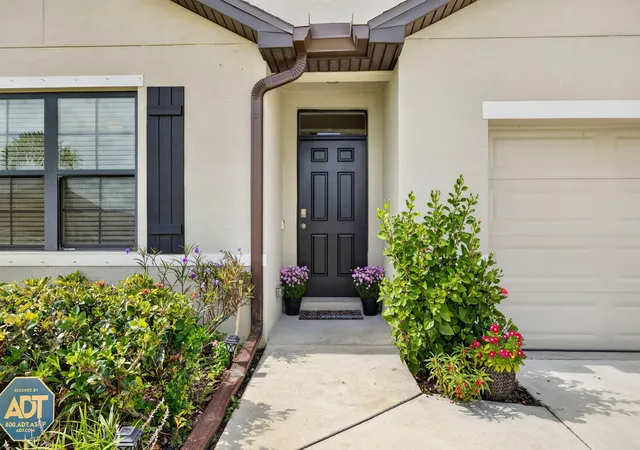 Photo 2 of Single family home for sale at 6289 NW Regent St, Port Saint Lucie, FL 34983 | MLS# B26054050 | Listing updated on 2026-09-14