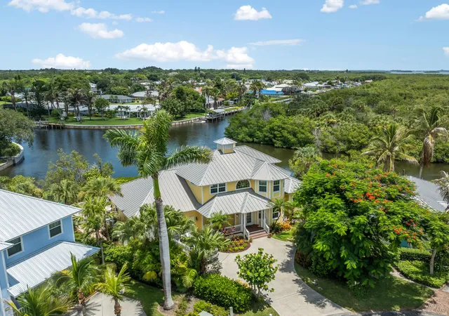 Single family home for sale at 2165 6th Court SE, Vero Beach, FL 32962 | MLS# B26054162 | Listing updated on 2026-10-06