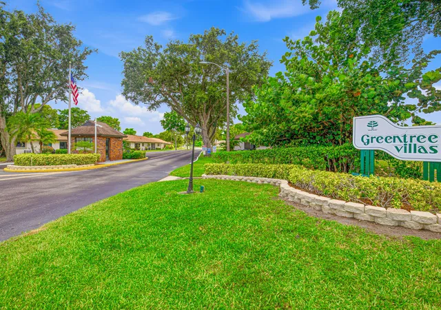 Photo 1 of Single family home for sale at 4843 Greentree Ln #B, Boynton Beach, FL 33436 | MLS# B26054325 | Listing updated on 2026-09-13