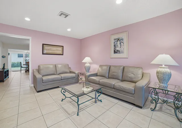 Photo 3 of Single family home for sale at 4843 Greentree Ln #B, Boynton Beach, FL 33436 | MLS# B26054325 | Listing updated on 2026-09-13