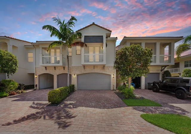 Photo 1 of Townhouse for sale at 100 Nw 69th Circle #52, Boca Raton, FL 33487 | MLS# B26054545 | Listing updated on 2026-09-15