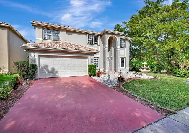 Photo 2 of Single family home for sale at 7555 Cedar Hurst Ct, Lake Worth, FL 33467 | MLS# B26054688 | Listing updated on 2026-09-16