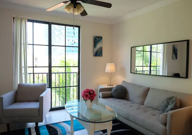 Photo 3 of Condo for sale at 720 S Sapodilla Ave #514, West Palm Beach, FL 33401 | MLS# B26054752 | Listing updated on 2026-10-06