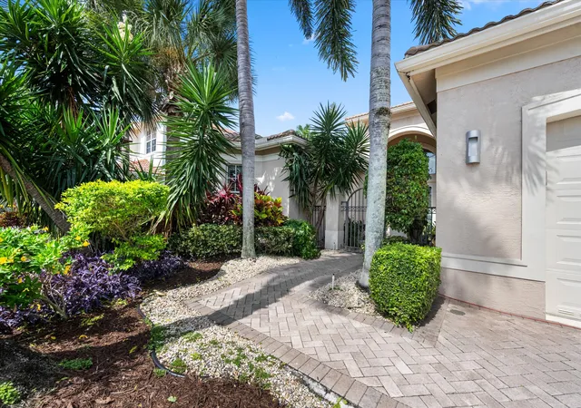 Photo 3 of Single family home for sale at 13473 Shell Beach Ct, Delray Beach, FL 33446 | MLS# B26054855 | Listing updated on 2026-09-14