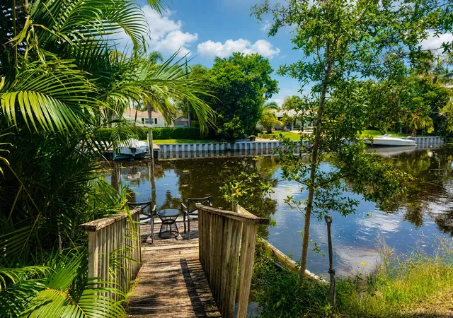 Photo 1 of Townhouse for sale at 2452 Waterside Dr, Lake Worth, FL 33461 | MLS# B26054917 | Listing updated on 2026-09-16
